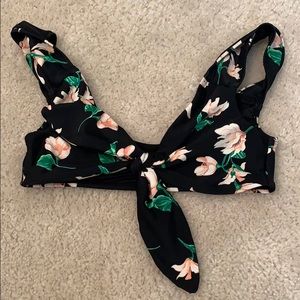 Tie up in the front— floral bikini top